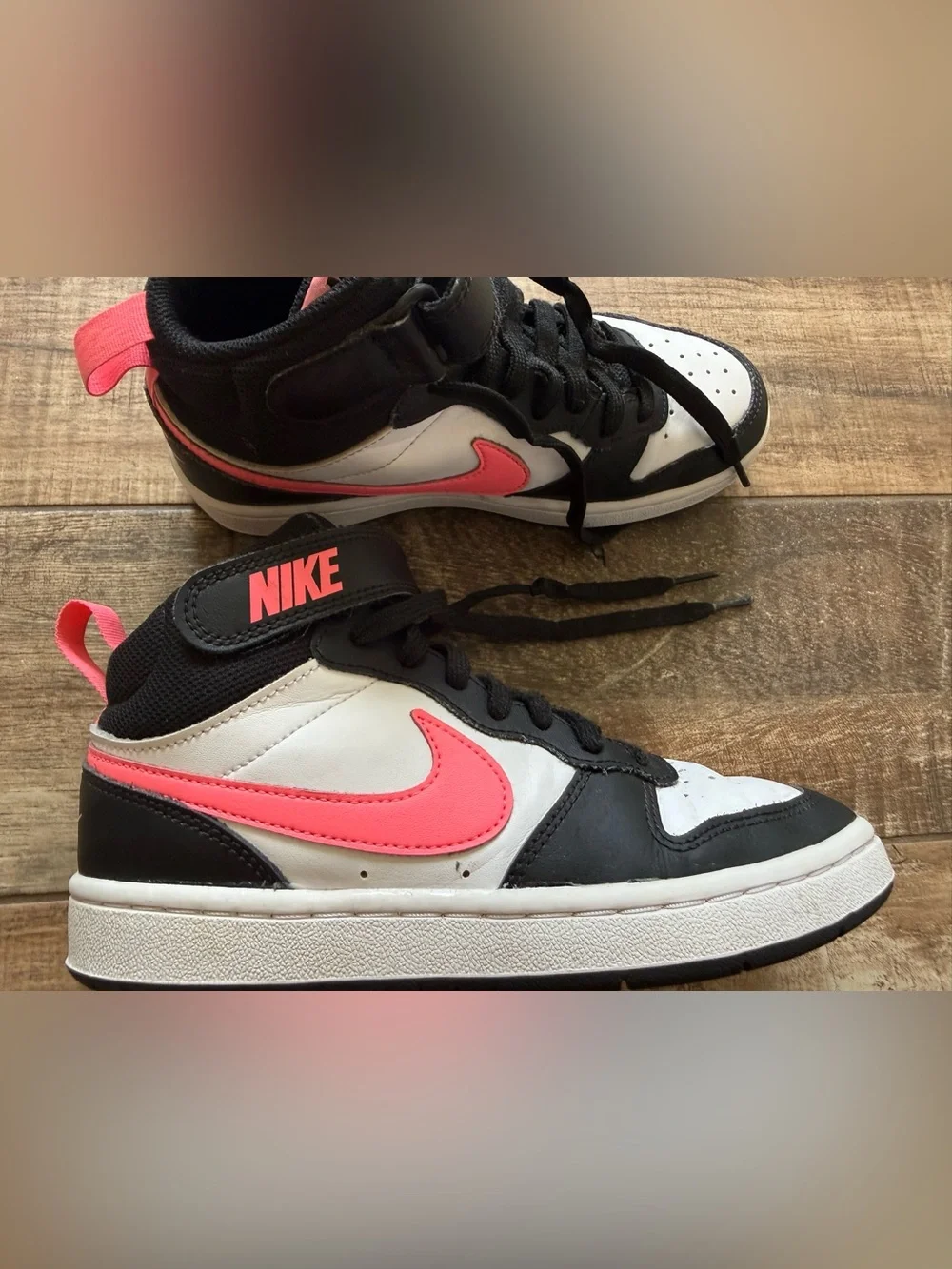 NIKE Girls Court Borough Mid 2